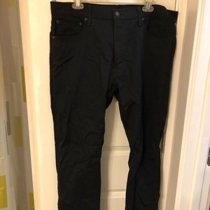 Levi’s Straight Leg Jeans